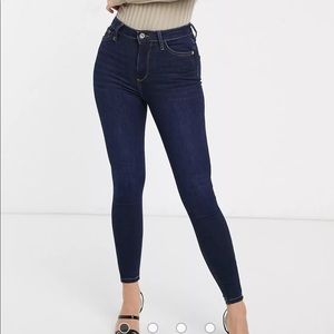 ASOS Desing denim for women. Din’t miss this bargain😊